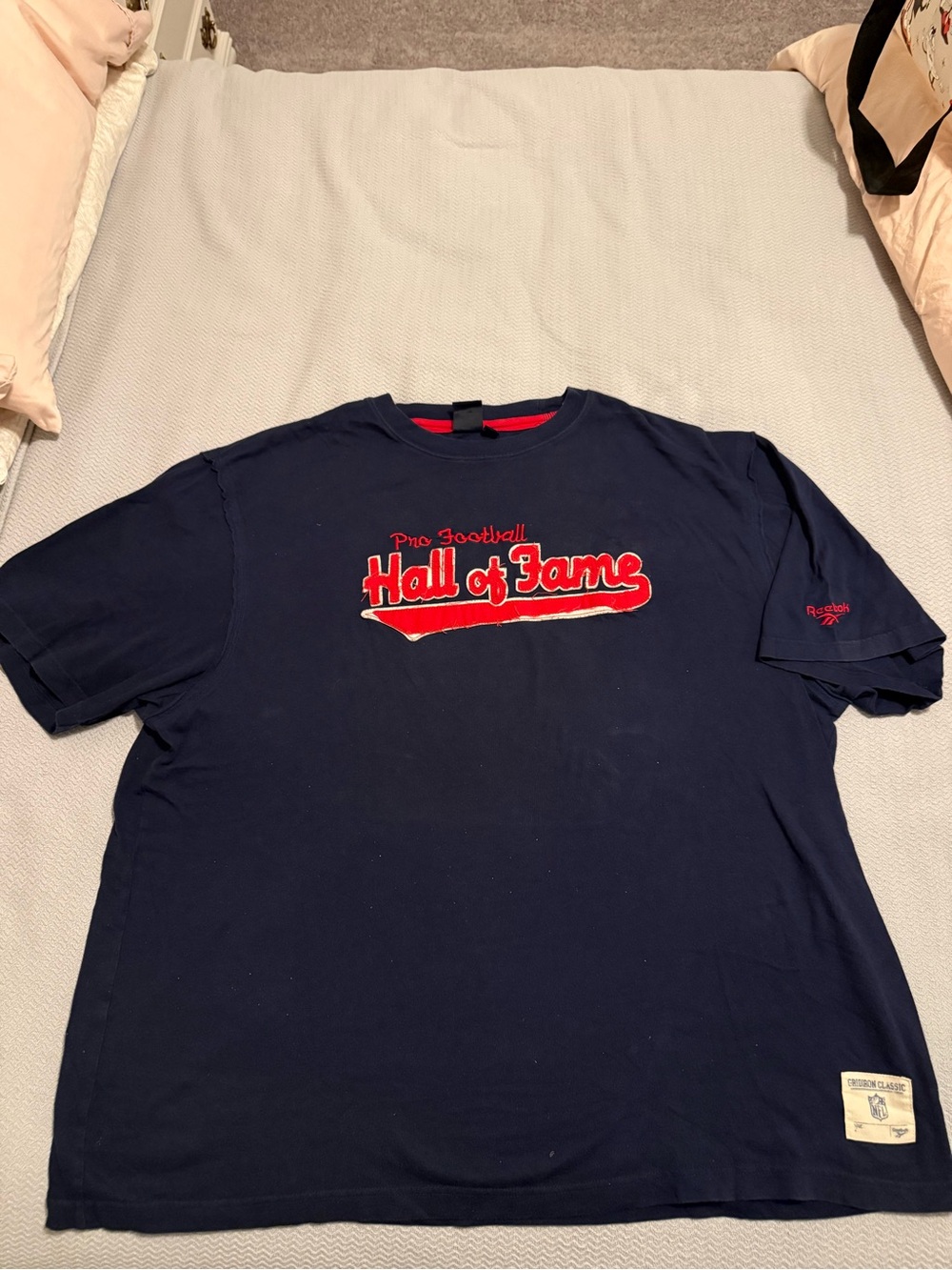Reebok Navy Blue Short Sleeve "Hall of Fame" Tee with Red Trim XXL